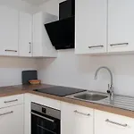 Number One Apartment *