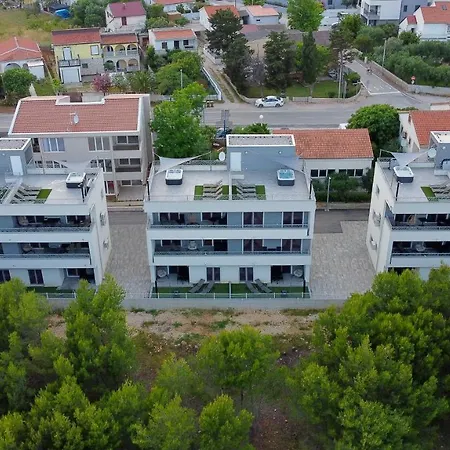Number One Apartman Vir