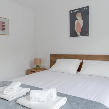 Apartman Number One Vir