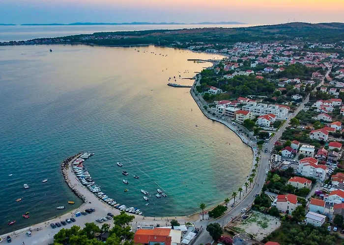 Number One アパート ヴィル