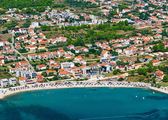 アパート Number One