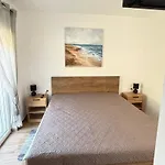 Appartement Number One Vir
