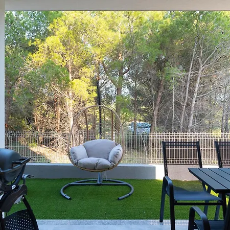 Appartement Number One Vir